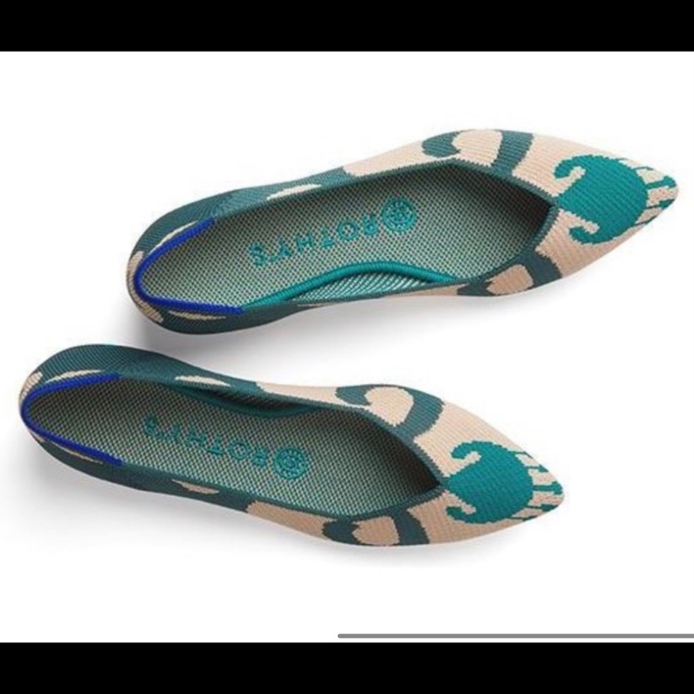 Pre-Loved Rothy’s Morrocan The Point Flat Size 12 Green Blue White GORGEOUS